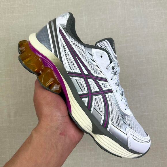 Asics Gel-Kinetic Fluent "White Truffle Grey" Men 12 - Picture 1 of 5